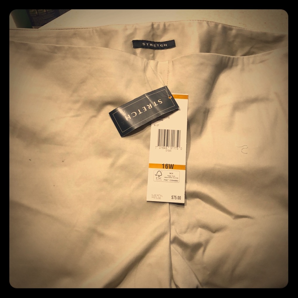 Women’s capris